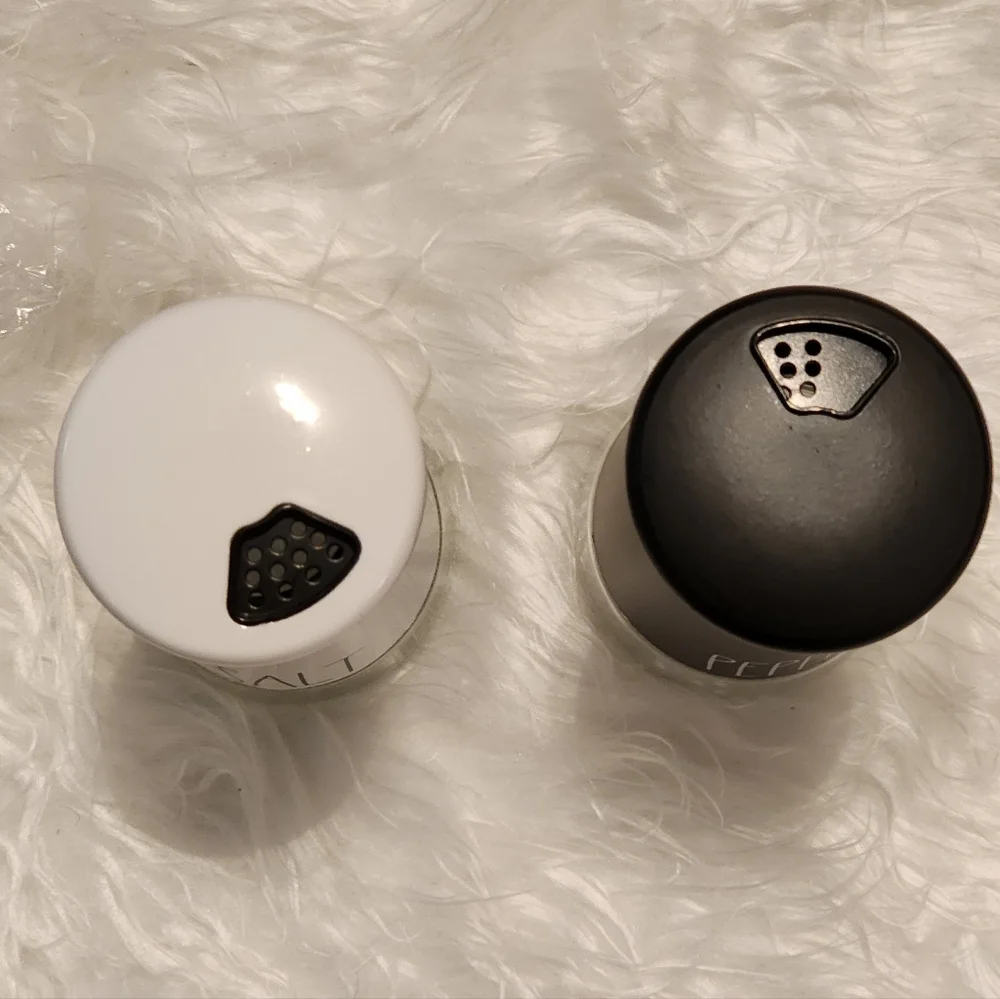NEW Farmhouse Black and White Salt and Pepper Shakers